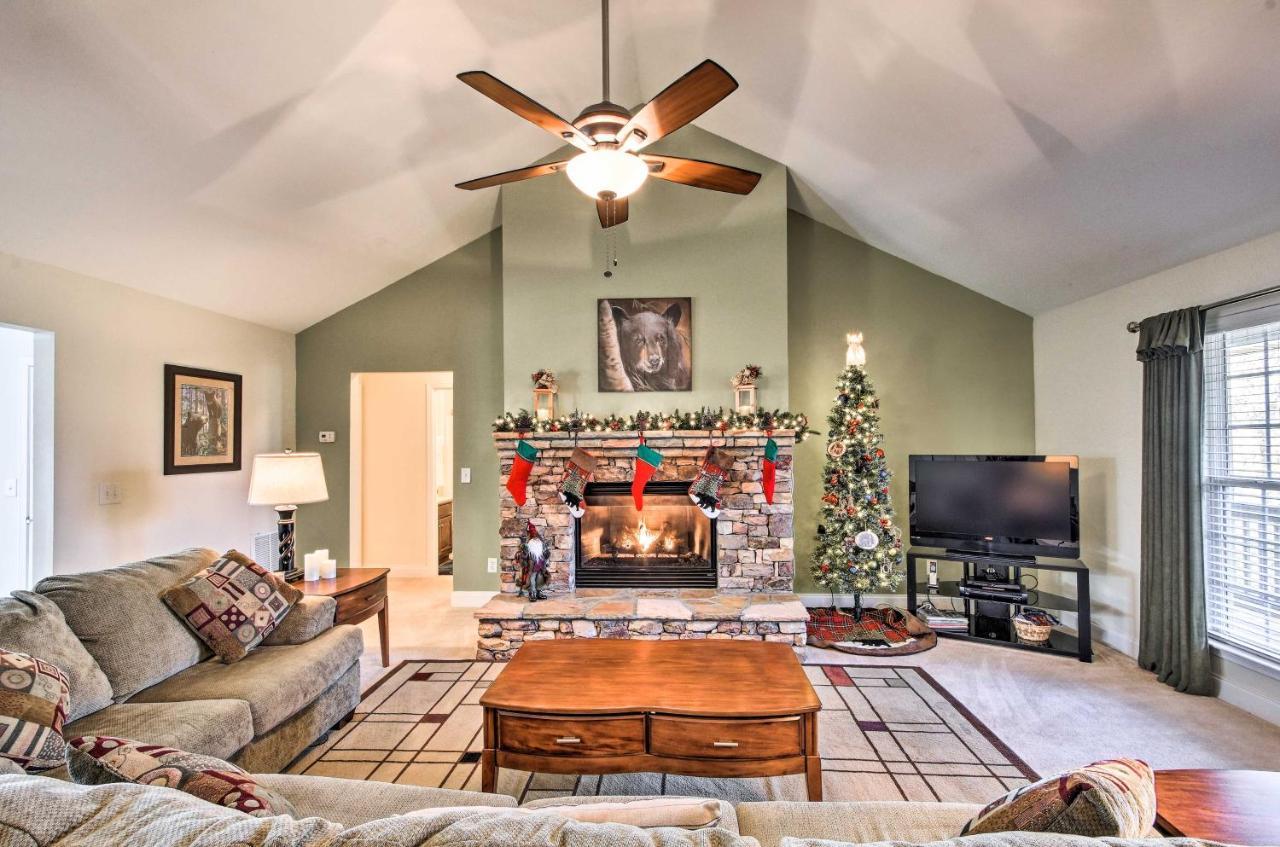 Blairsville Home With Deck And Stunning Mountain Views Hood Exteriör bild