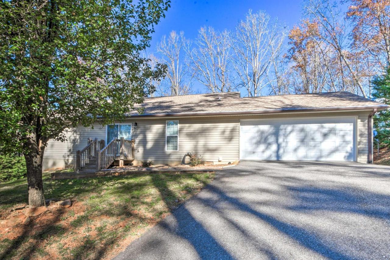 Blairsville Home With Deck And Stunning Mountain Views Hood Exteriör bild